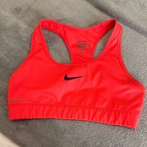 Nike Women's Dri-FIT Sports Bra - Salmon
